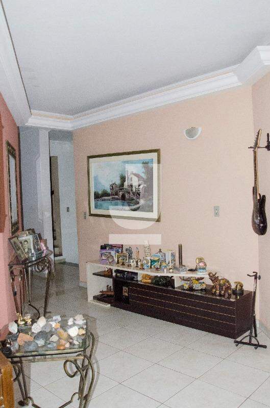 Casa de Condomínio à venda com 3 quartos, 450m² - Foto 7