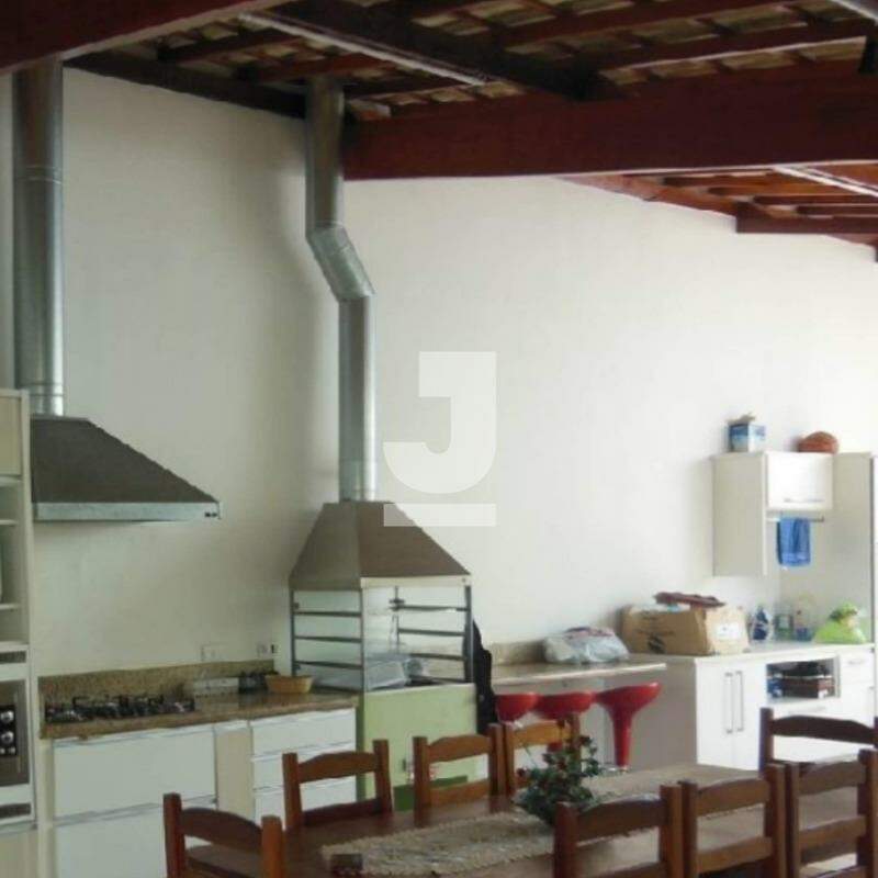 Casa à venda com 4 quartos, 300m² - Foto 8