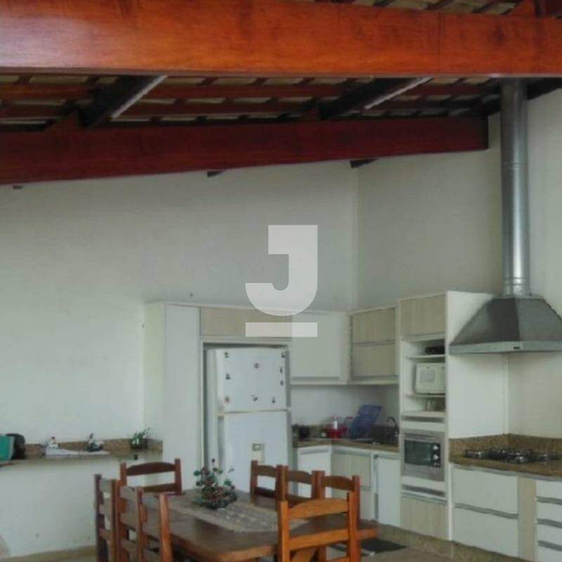 Casa à venda com 4 quartos, 300m² - Foto 9