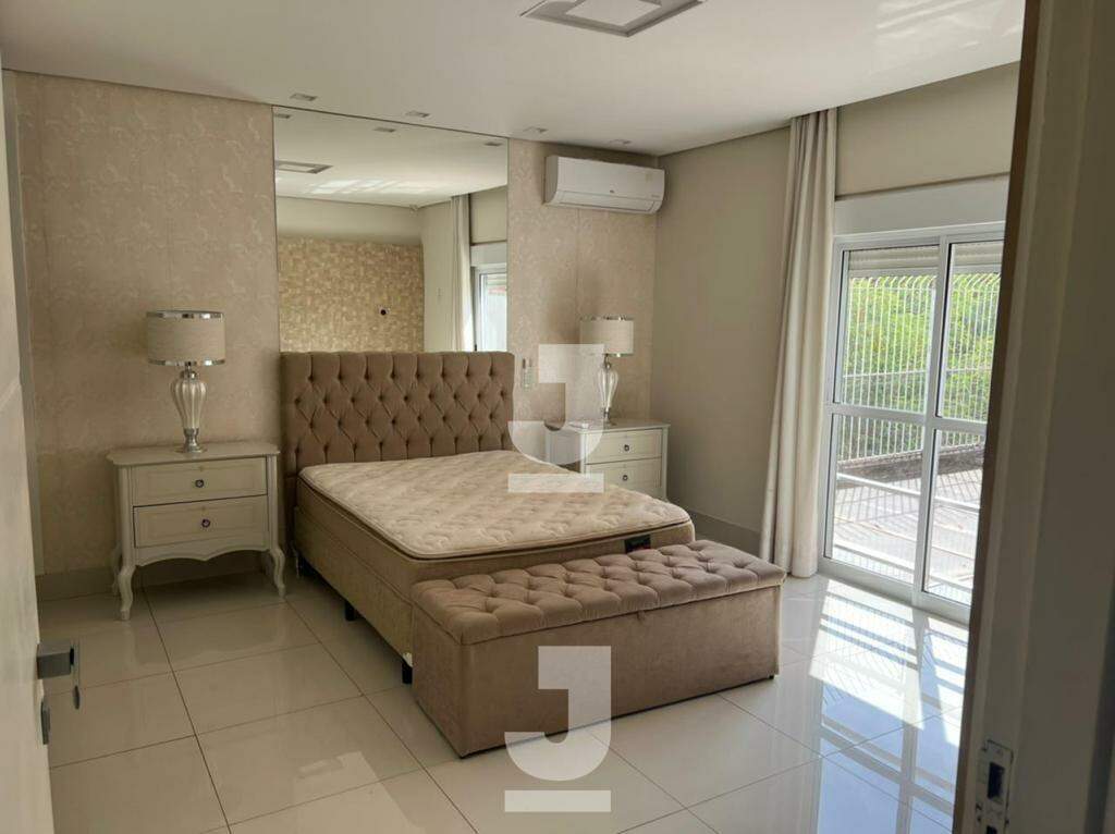 Casa à venda com 3 quartos, 240m² - Foto 16