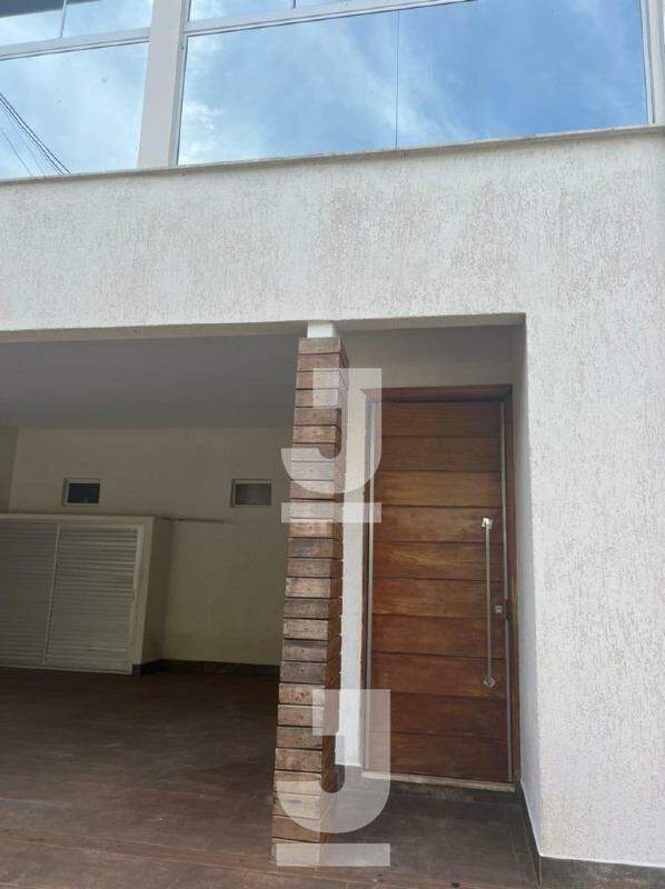 Casa à venda com 3 quartos, 240m² - Foto 13