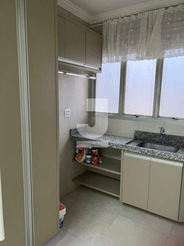 Apartamento à venda com 3 quartos, 153m² - Foto 9