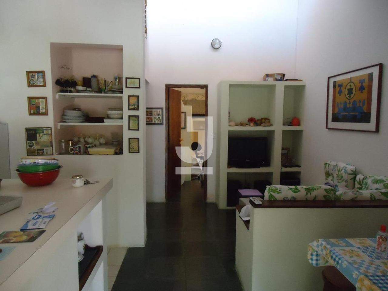 Casa à venda com 4 quartos, 194m² - Foto 8