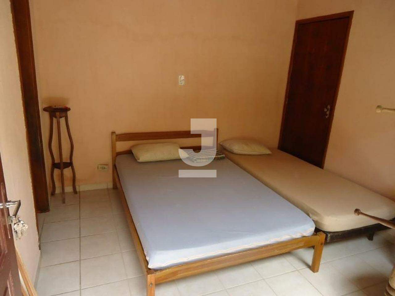 Casa à venda com 4 quartos, 194m² - Foto 14