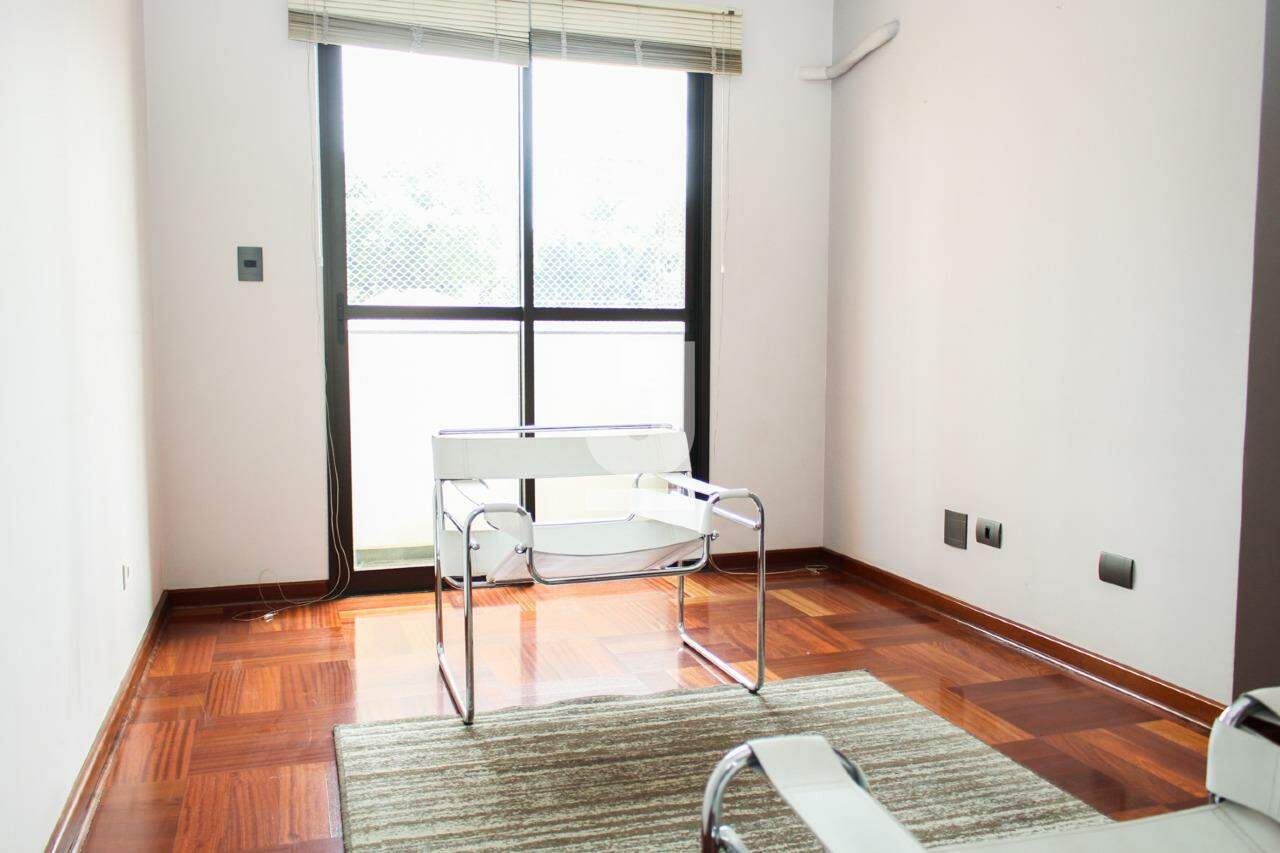 Apartamento à venda com 3 quartos, 84m² - Foto 3