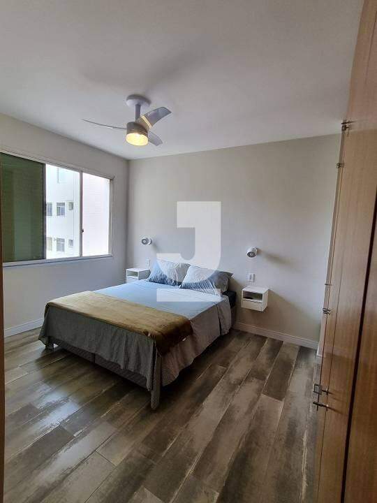 Apartamento à venda com 4 quartos, 237m² - Foto 10