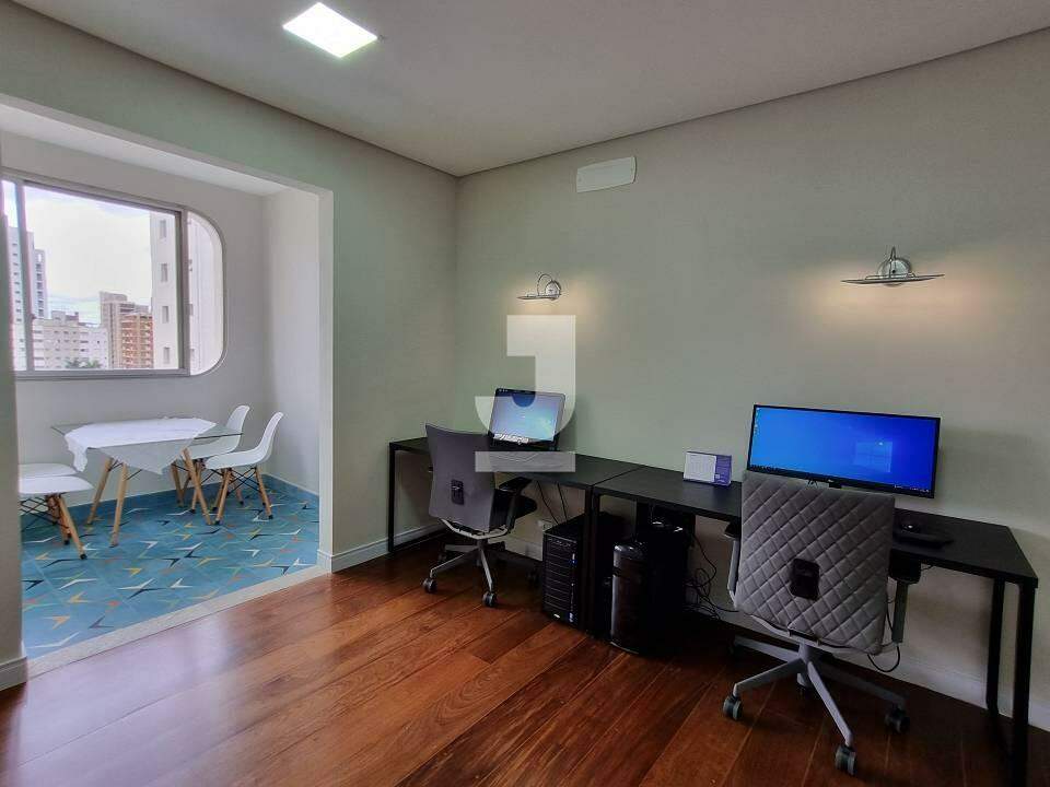 Apartamento à venda com 4 quartos, 237m² - Foto 8