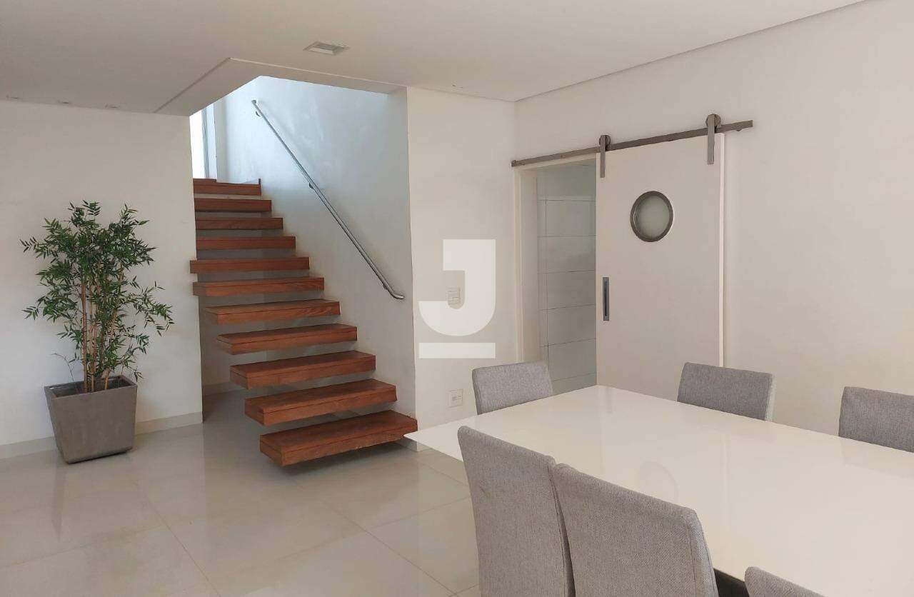 Casa à venda com 5 quartos, 350m² - Foto 3