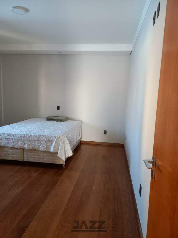 Casa à venda com 3 quartos, 260m² - Foto 31