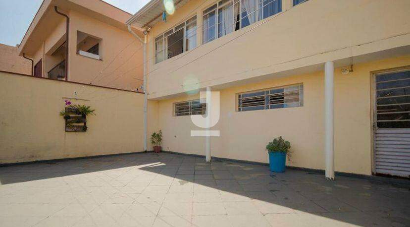 Casa à venda com 4 quartos, 287m² - Foto 4