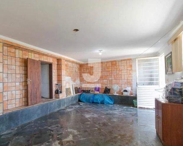 Casa à venda com 4 quartos, 287m² - Foto 13