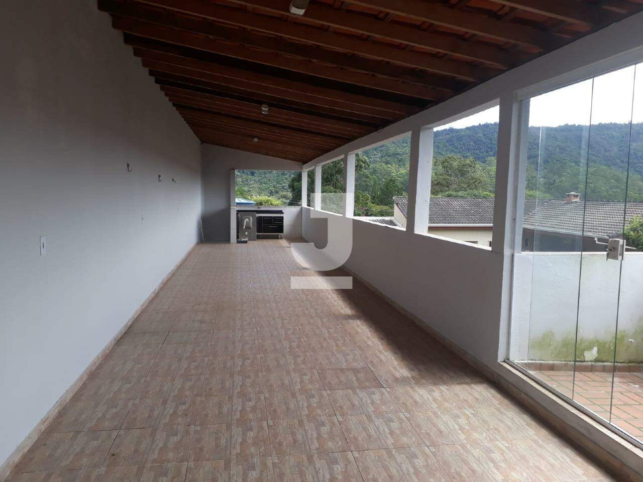 Casa à venda com 2 quartos, 168m² - Foto 1