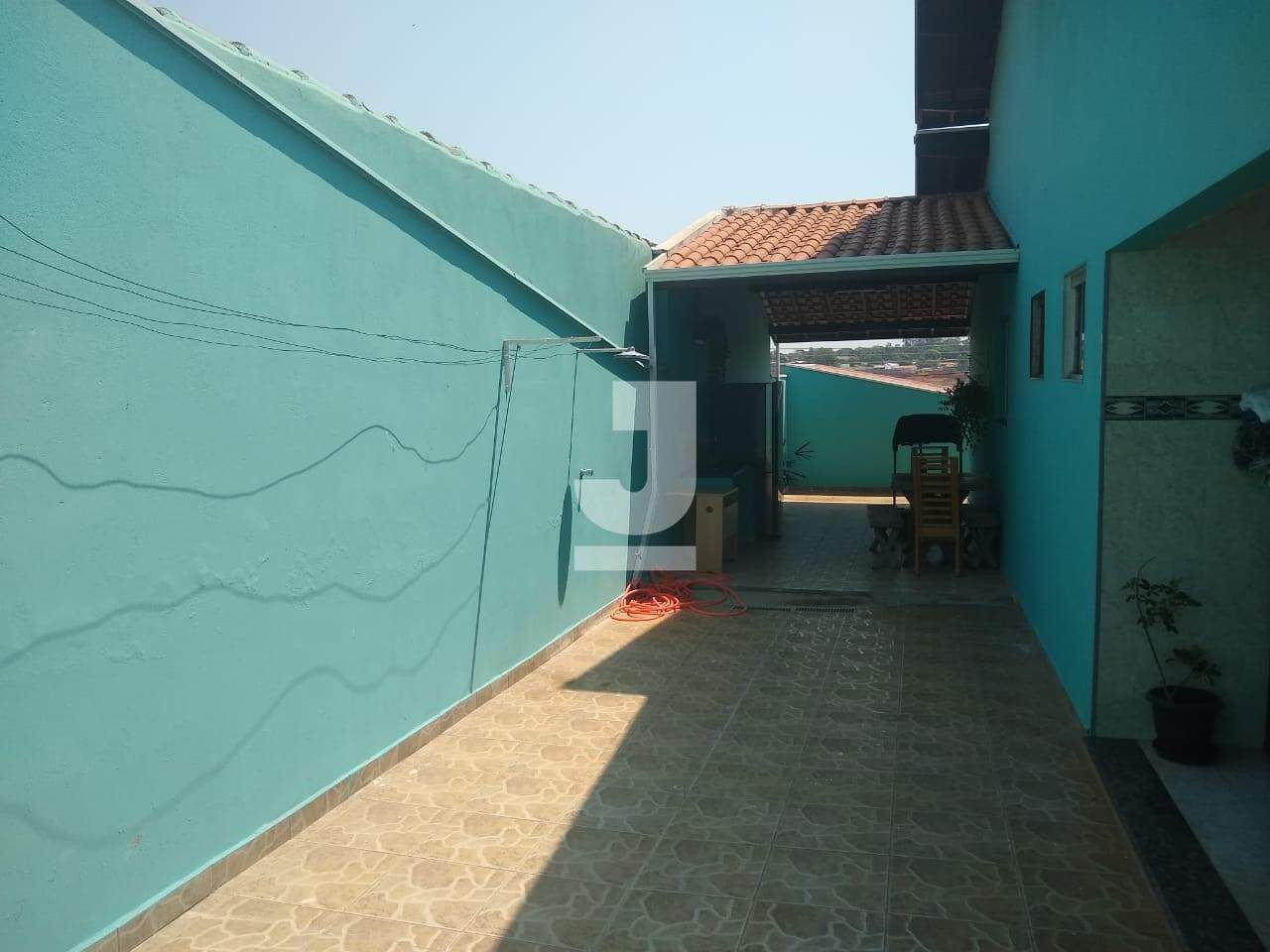 Casa à venda com 3 quartos, 190m² - Foto 4