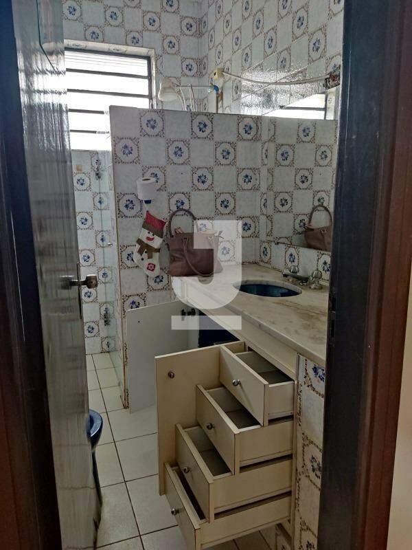 Casa à venda com 3 quartos, 190m² - Foto 10