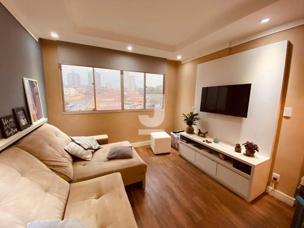 Apartamento à venda com 2 quartos, 64m² - Foto 1