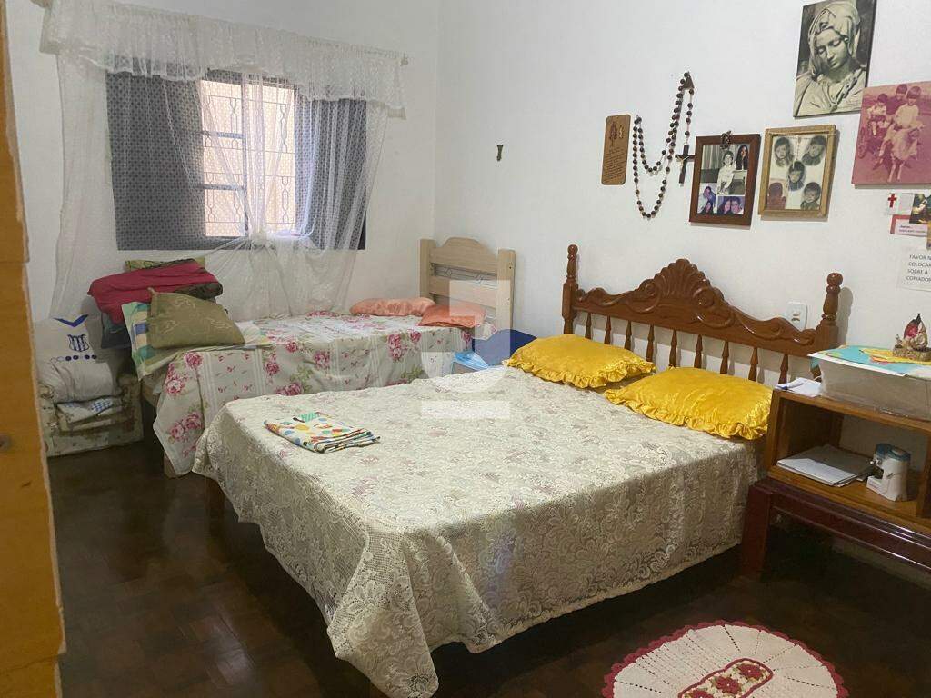 Casa à venda com 3 quartos, 154m² - Foto 13