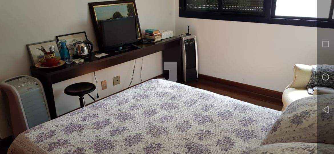 Apartamento à venda com 4 quartos, 330m² - Foto 18