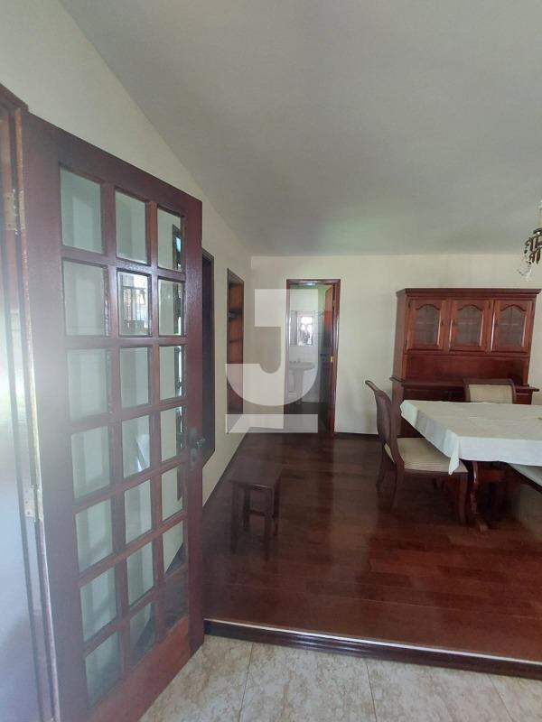 Casa de Condomínio à venda com 2 quartos, 186m² - Foto 17