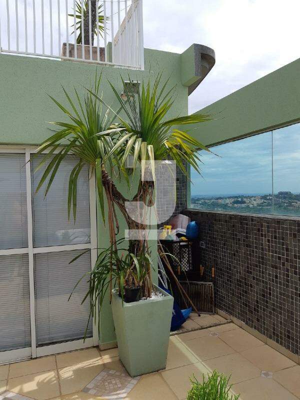 Apartamento à venda com 3 quartos, 160m² - Foto 11