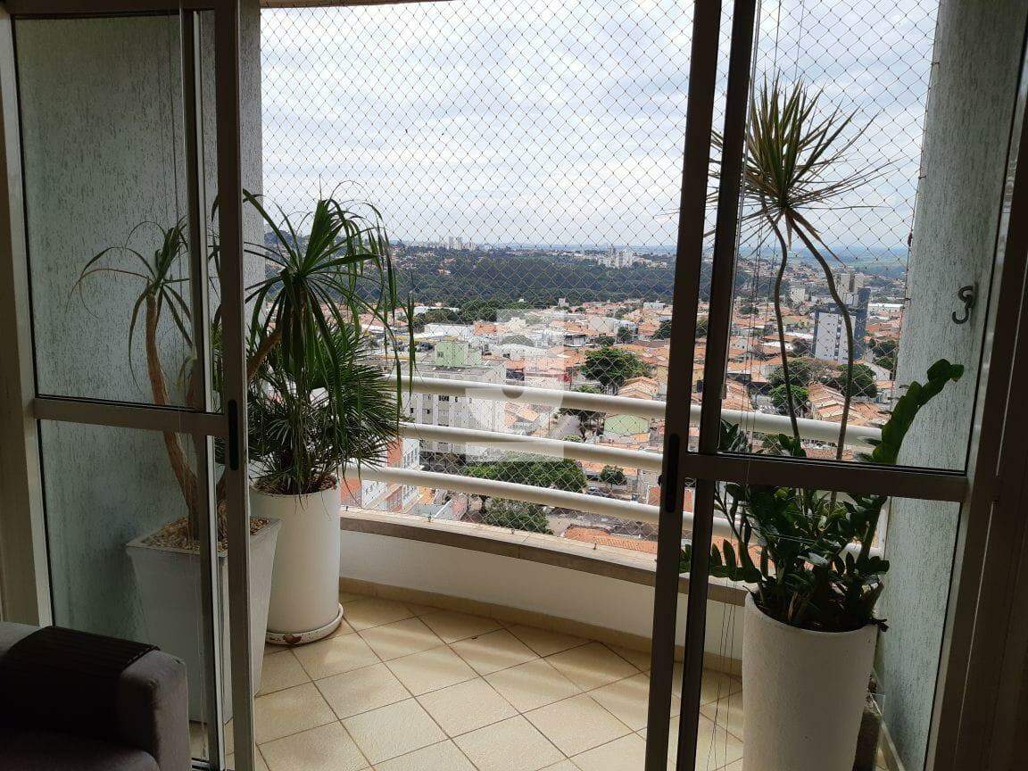 Apartamento à venda com 3 quartos, 160m² - Foto 17