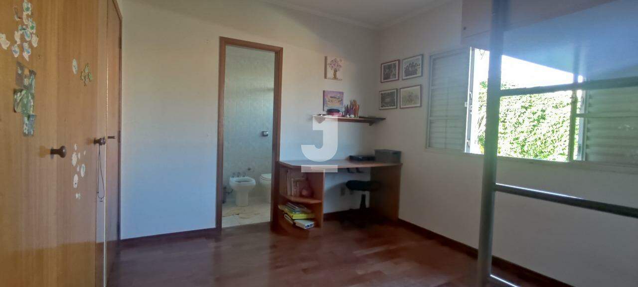 Casa à venda com 4 quartos, 220m² - Foto 30