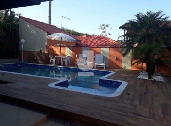 Casa de Condomínio à venda com 3 quartos, 240m² - Foto 58