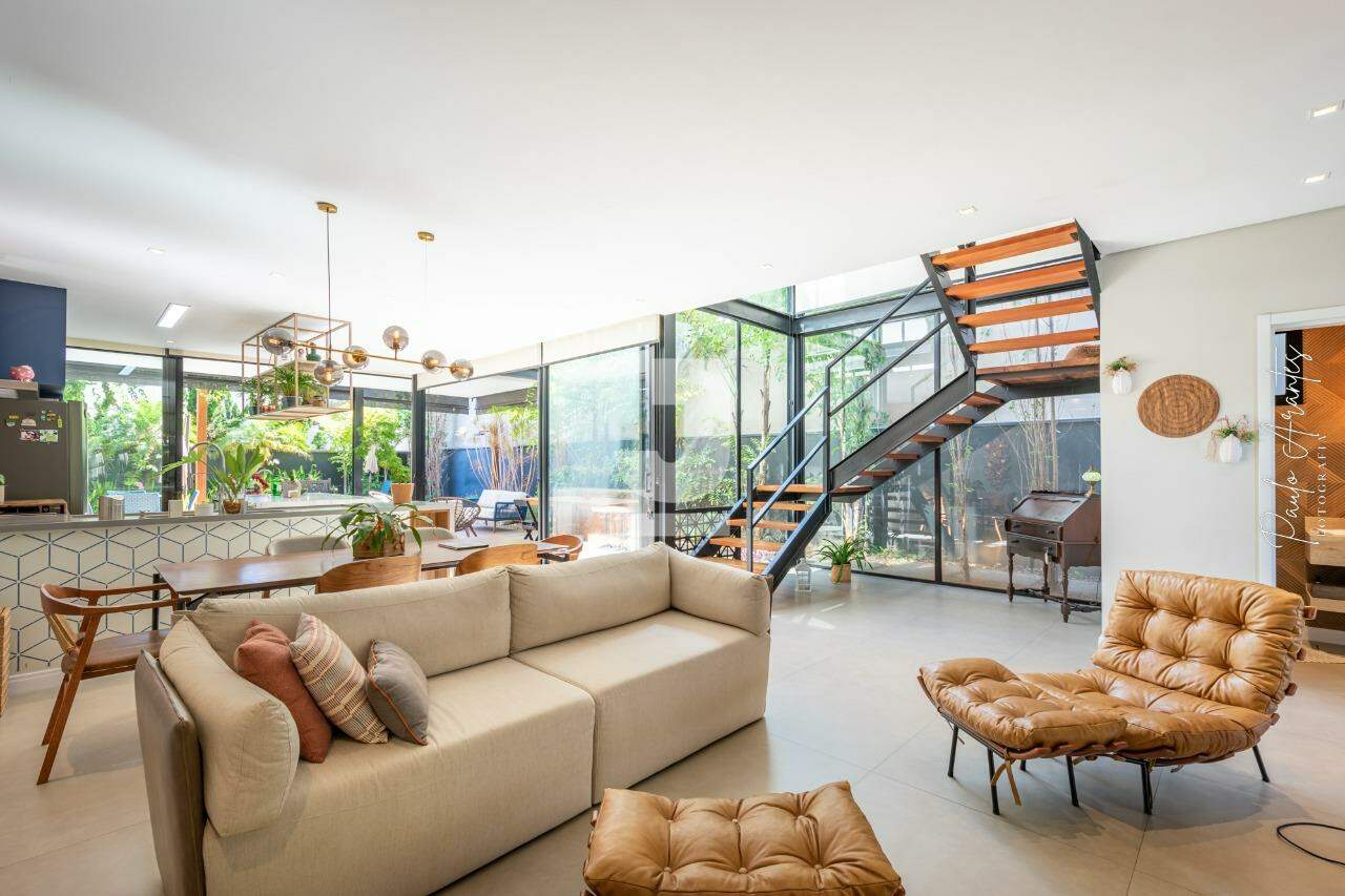 Casa de Condomínio à venda com 3 quartos, 273m² - Foto 2