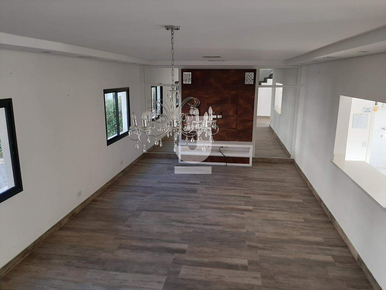 Casa de Condomínio à venda com 4 quartos, 250m² - Foto 5