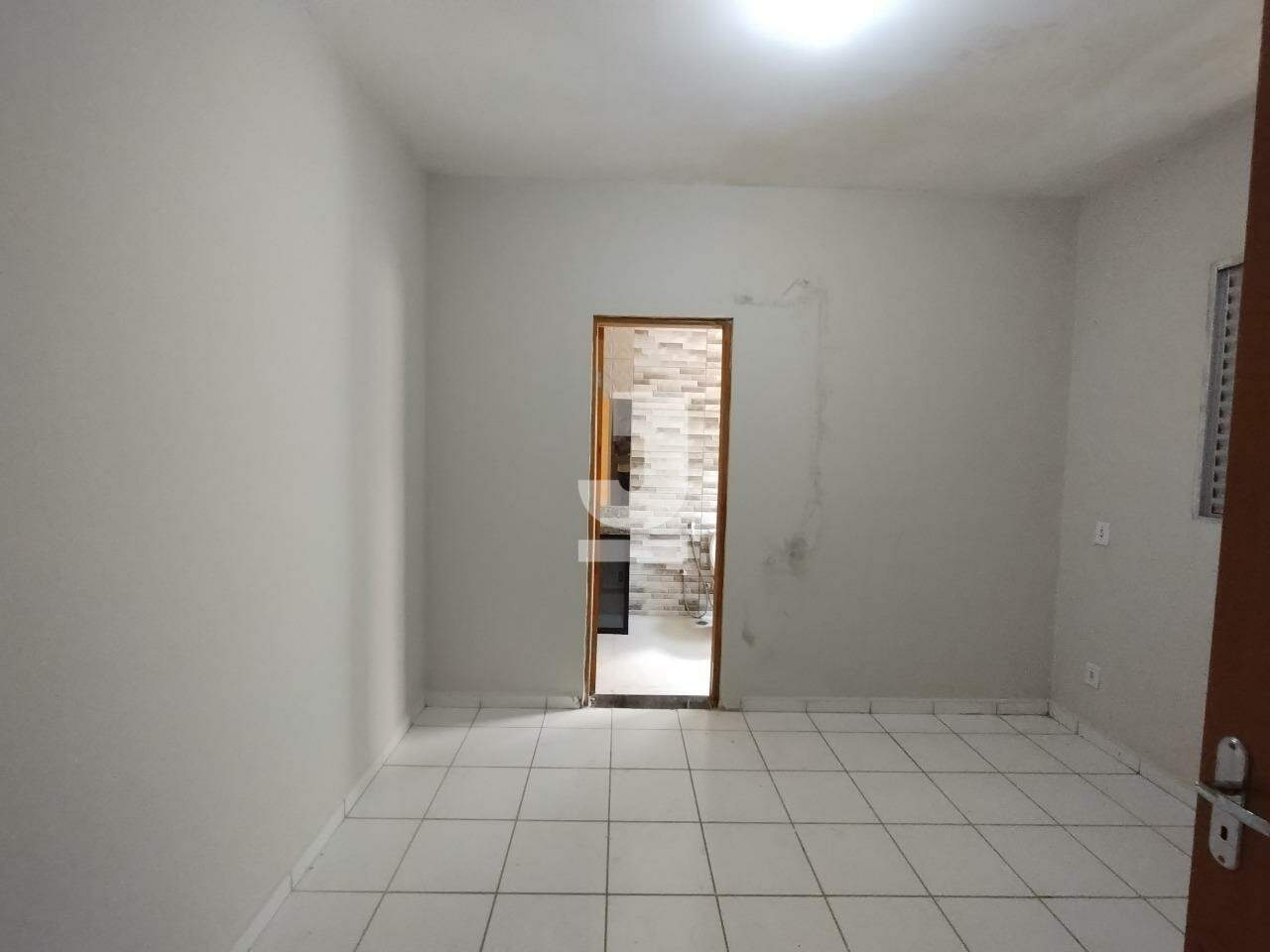 Casa à venda com 3 quartos, 80m² - Foto 28