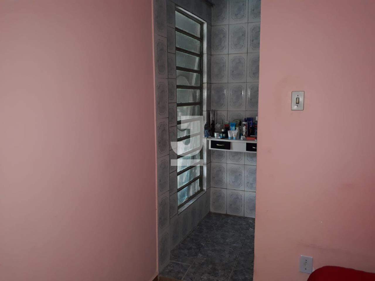 Casa à venda com 3 quartos, 112m² - Foto 11