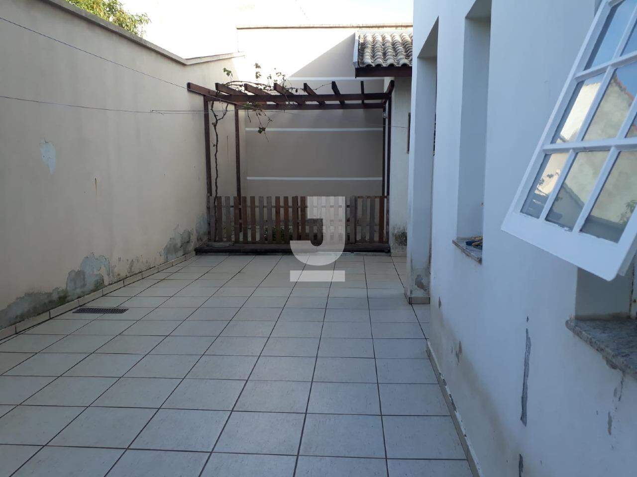 Casa à venda com 4 quartos, 310m² - Foto 44