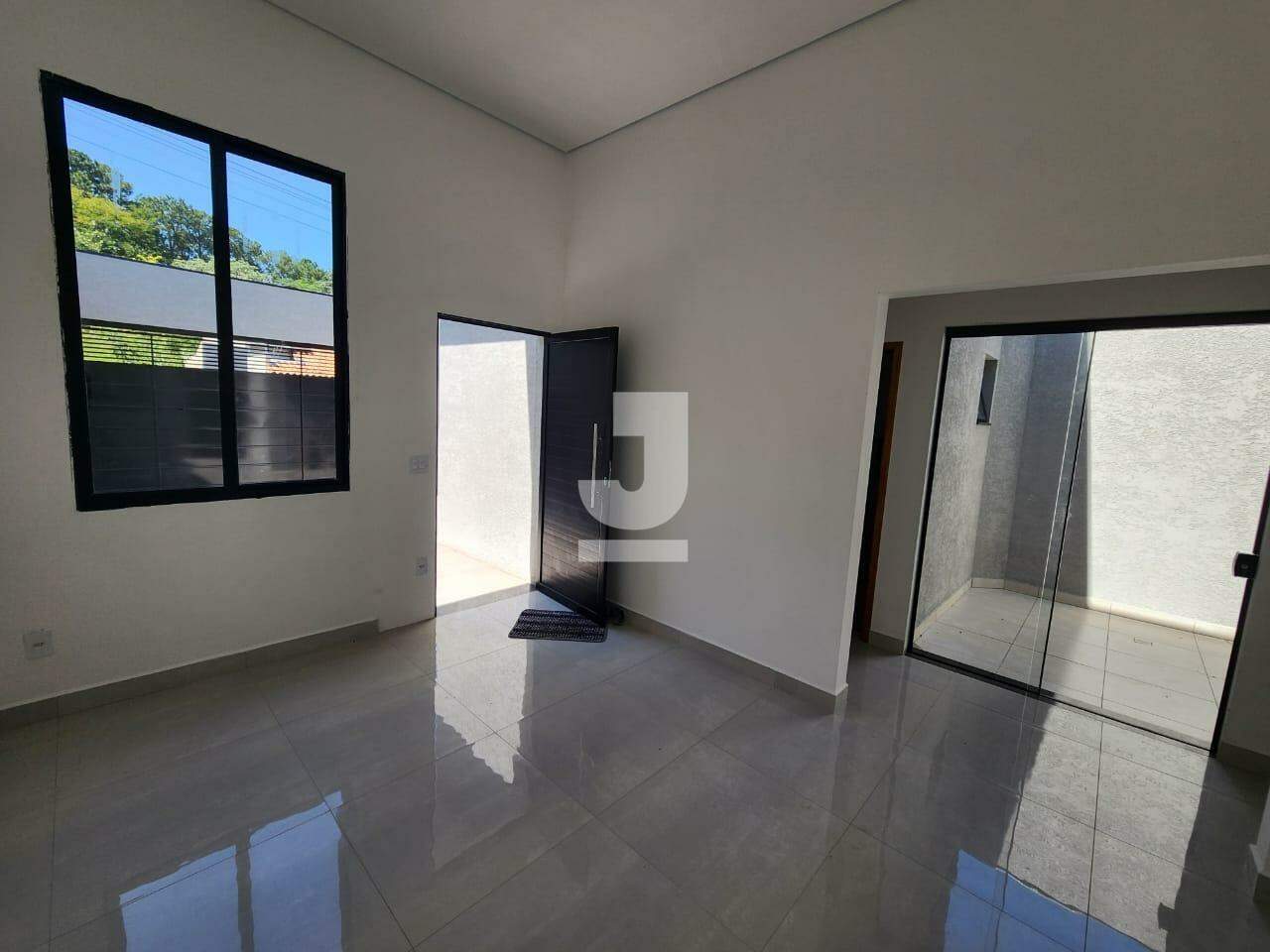 Casa à venda com 3 quartos, 80m² - Foto 11