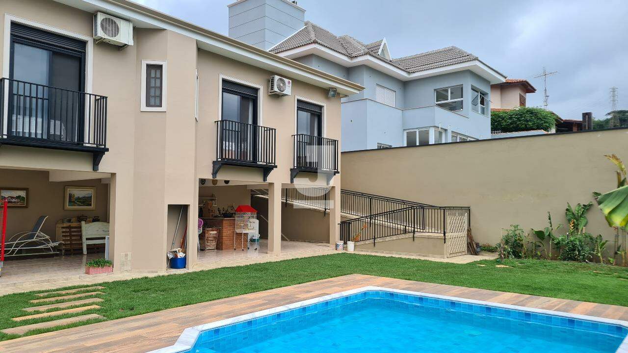 Casa de Condomínio à venda com 3 quartos, 311m² - Foto 2