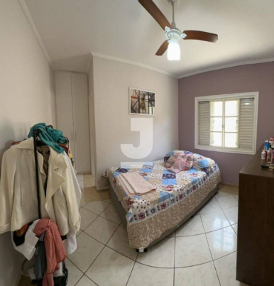 Casa à venda com 3 quartos, 157m² - Foto 14