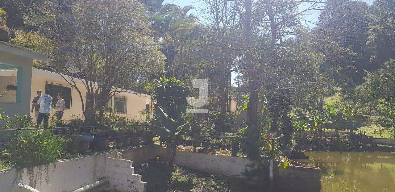 Fazenda à venda com 5 quartos, 398m² - Foto 8