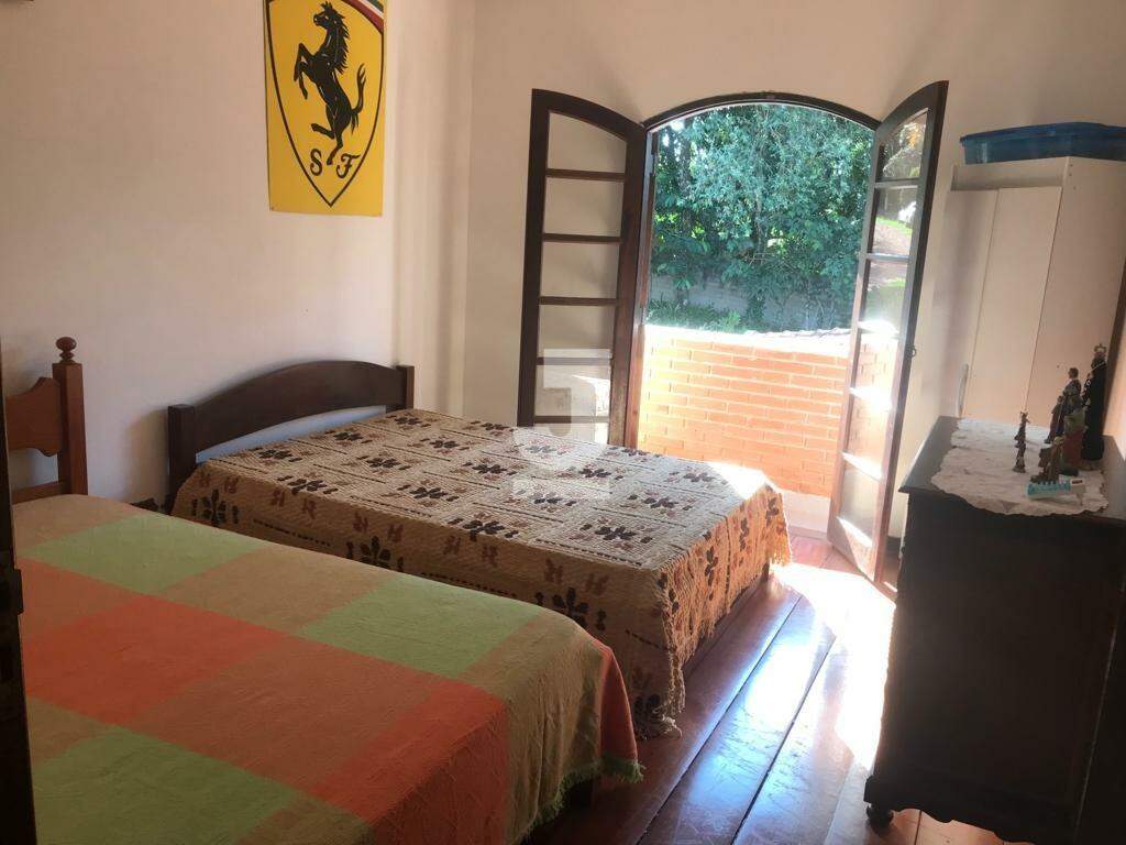 Fazenda à venda com 6 quartos, 650m² - Foto 10