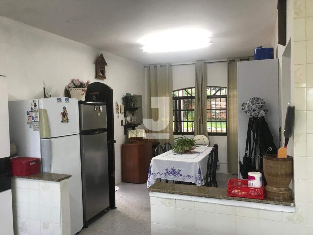 Fazenda à venda com 6 quartos, 650m² - Foto 23