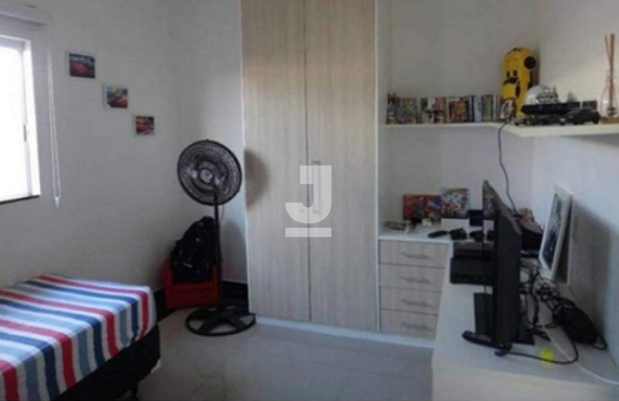 Casa à venda com 3 quartos, 250m² - Foto 13