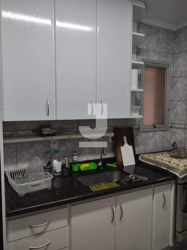 Apartamento à venda com 2 quartos, 79m² - Foto 5