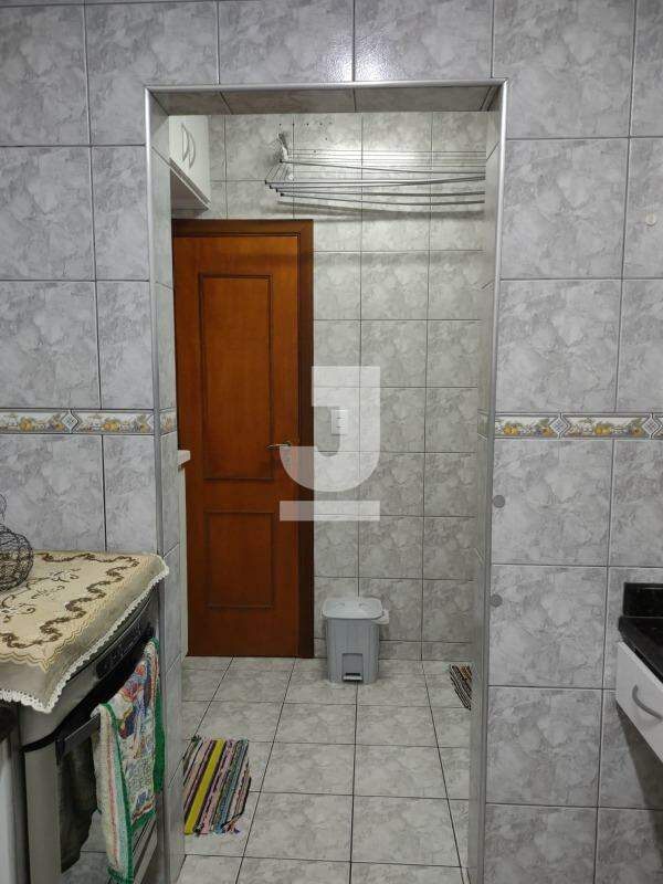 Apartamento à venda com 2 quartos, 79m² - Foto 4