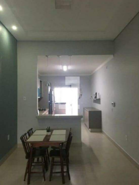 Casa à venda com 2 quartos, 100m² - Foto 5