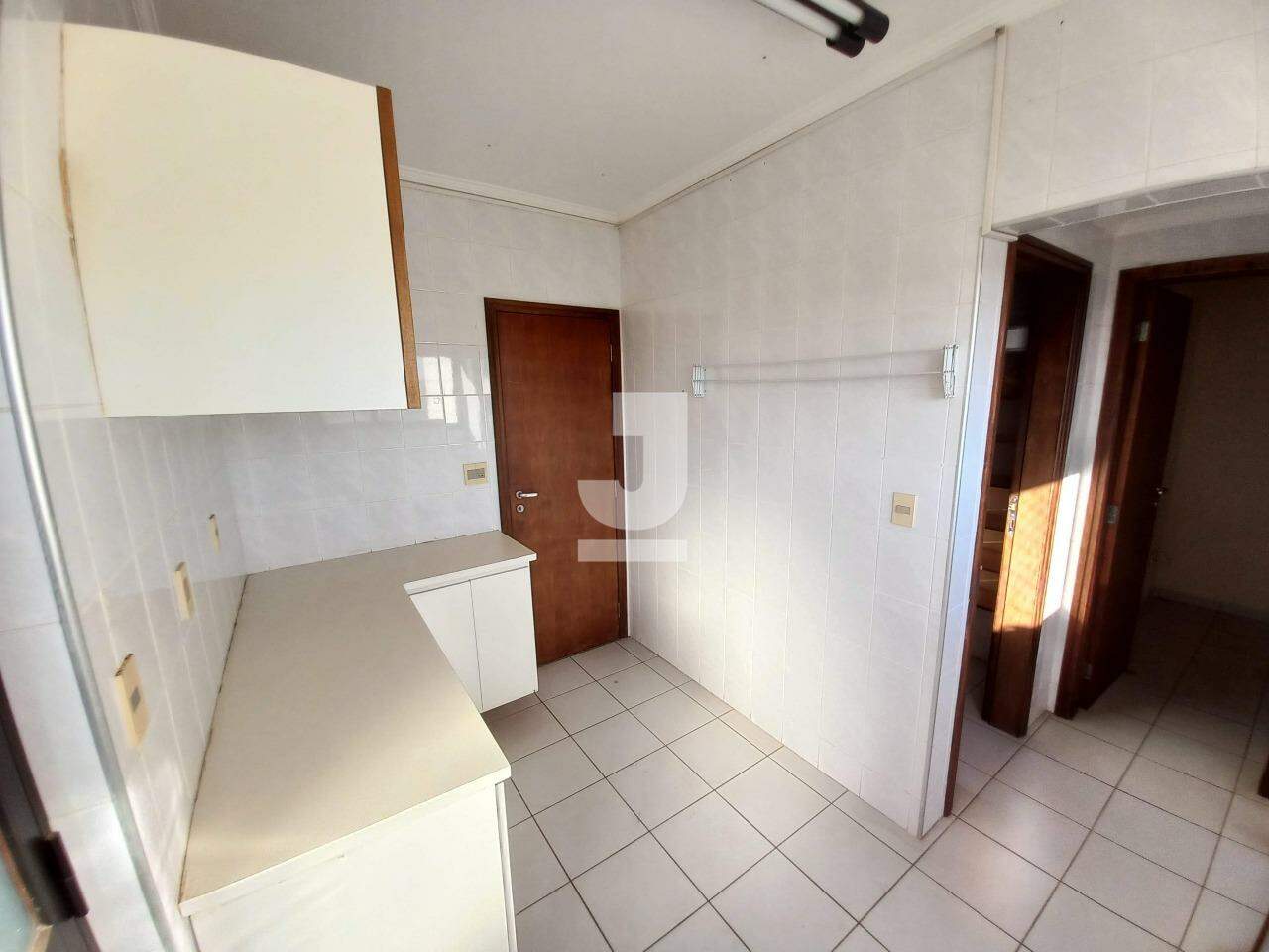 Apartamento à venda com 3 quartos, 152m² - Foto 7