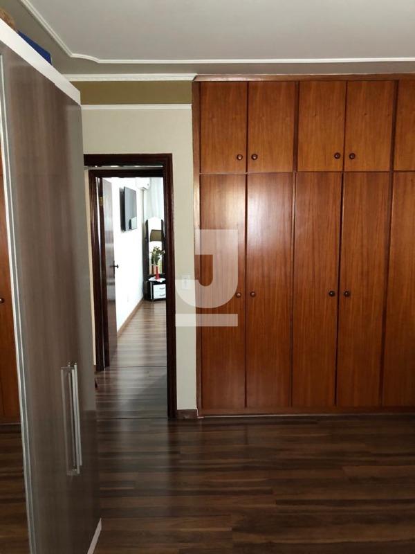 Casa à venda com 3 quartos, 200m² - Foto 35