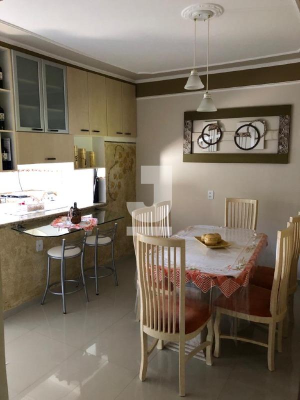 Casa à venda com 3 quartos, 200m² - Foto 32