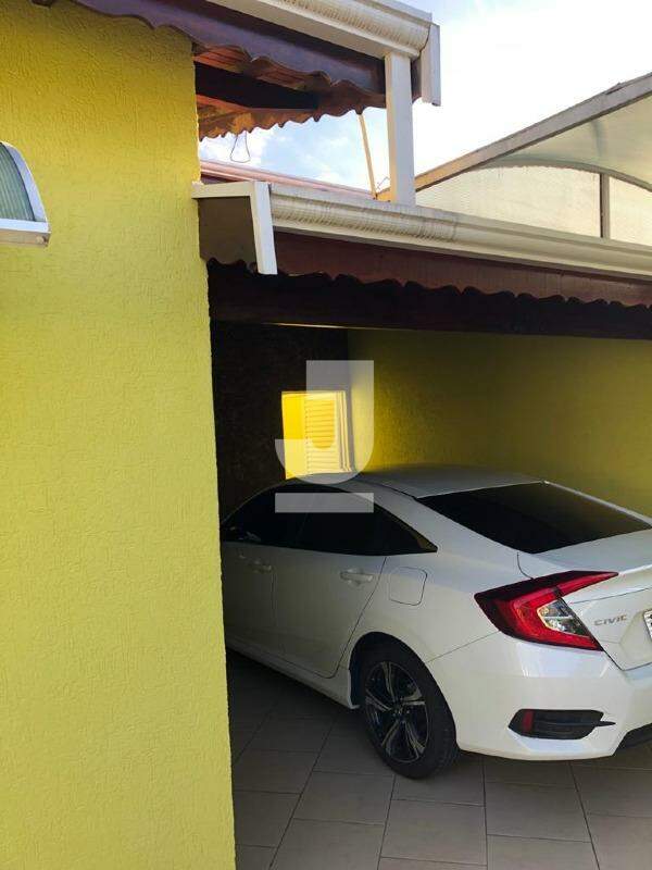 Casa à venda com 3 quartos, 200m² - Foto 17