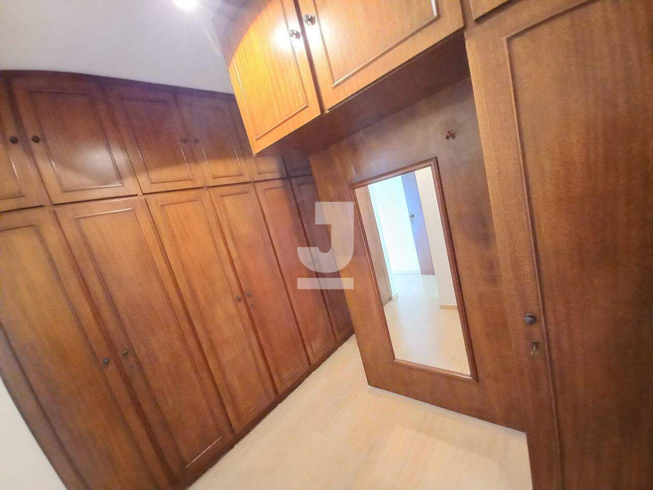 Casa à venda com 2 quartos, 380m² - Foto 21