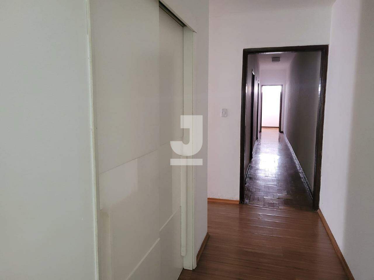 Casa à venda com 3 quartos, 190m² - Foto 18