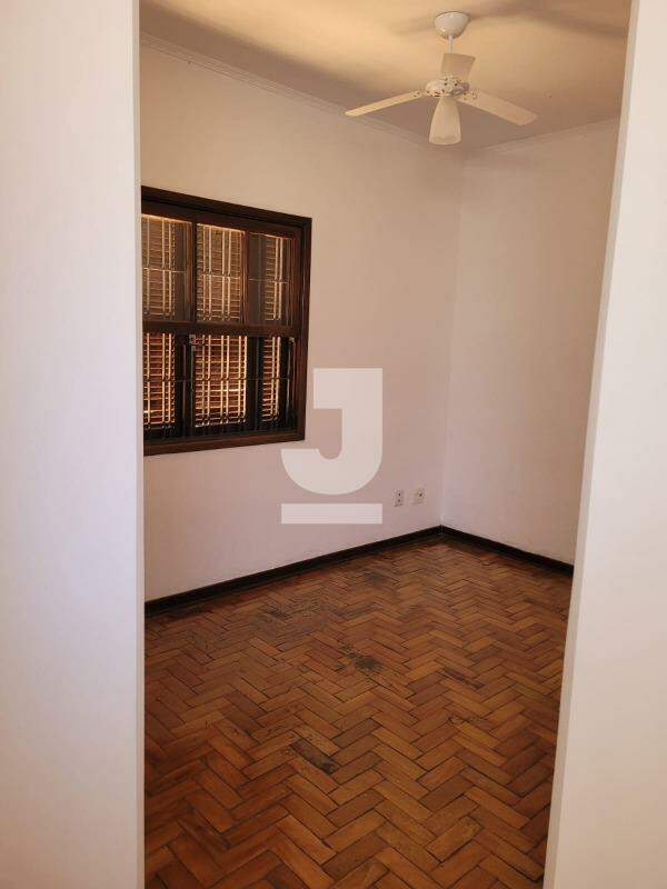 Casa à venda com 3 quartos, 190m² - Foto 15