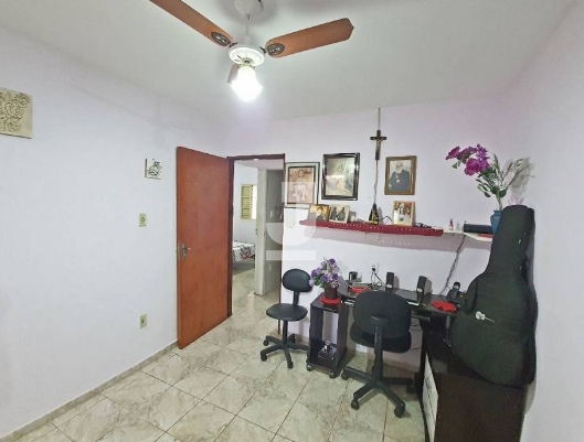 Casa à venda com 2 quartos, 160m² - Foto 17