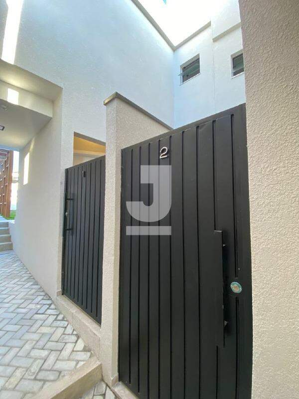 Casa à venda com 2 quartos, 82m² - Foto 5